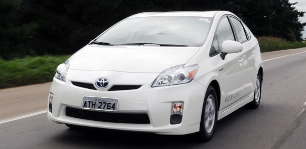 Atualmente importado do Japão, Prius custa R$ 114.350 com todos os impostos - Murilo Góes/UOL
