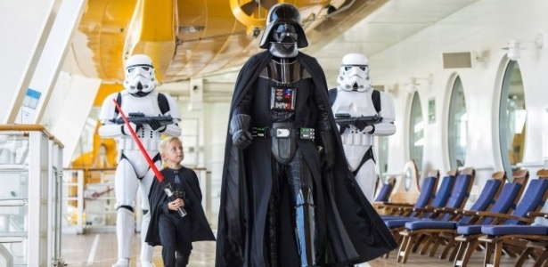 Darth Vader e companhia irão aparecer em oito viagens marítimas da Disney em 2016 - Divulgação/Disney Cruise Line