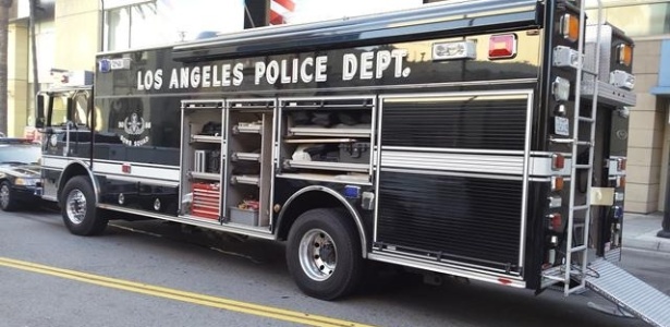 19.fev.2015- Polícia interdita ruas aos arredores do Teatro Dolby, em Los Angeles, após falsa ameaça de bomba - Reprodução/Twitter LAPD HQ