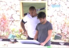 Fernando e Rafael fazem as compras da semana pelo grupo Tá com Tudo - Reprodução/TV Globo