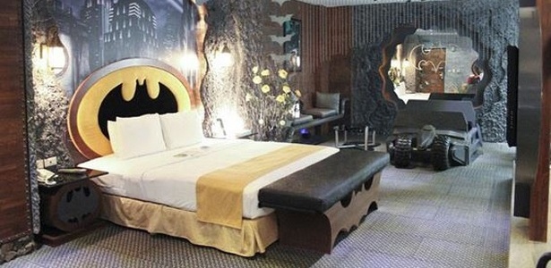 A Batcaverna inspirou um quarto do Eden, na ilha de Taiwan - Divulgação/Eden Motel