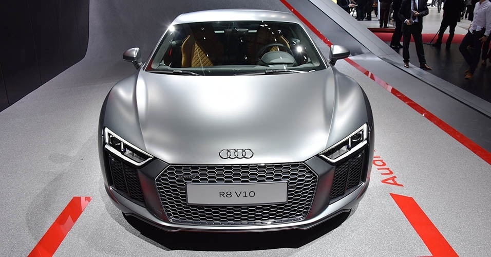 Audi R8 V10 - Newspress