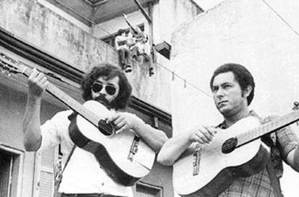 José Rico (à esquerda) com Milionário em cena do filme "Estrada da Vida" (1983), que reconstrói a trajetória dos ídolos sertanejos - Reprodução