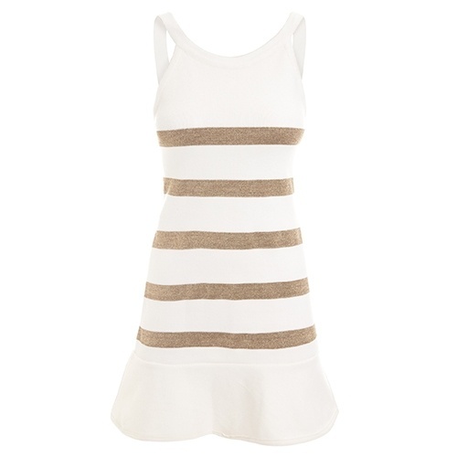 Vestido de tricô branco com faixas douradas, da Thelure à venda na Shop2gether. Preço: R$ 319,20. Informações: www.shop2gether.com.br | Preço e disponibilidade pesquisados em março de 2015 e sujeitos a alterações - Divulgação