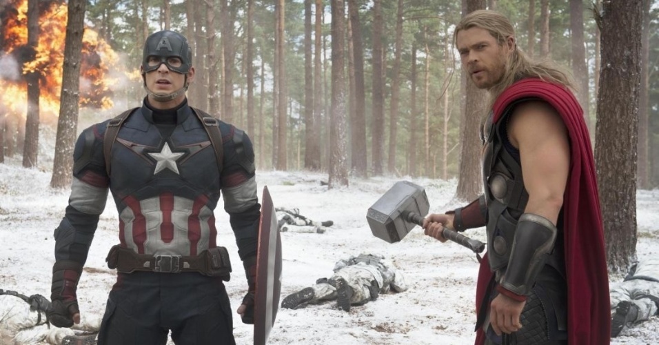 Capitão América (Chris Evans) e Thor (Chris Hemsworth) em "Vingadores: A Era de Ultron"