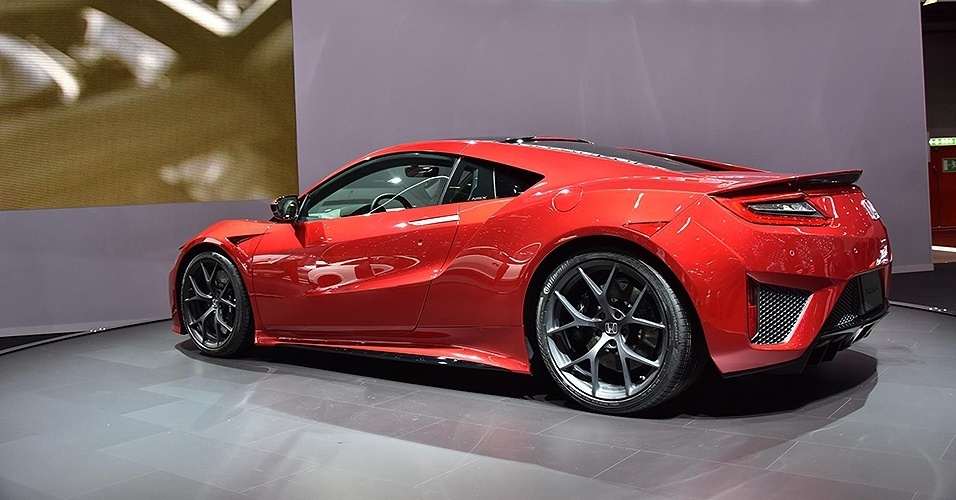 Honda NSX - Newspress