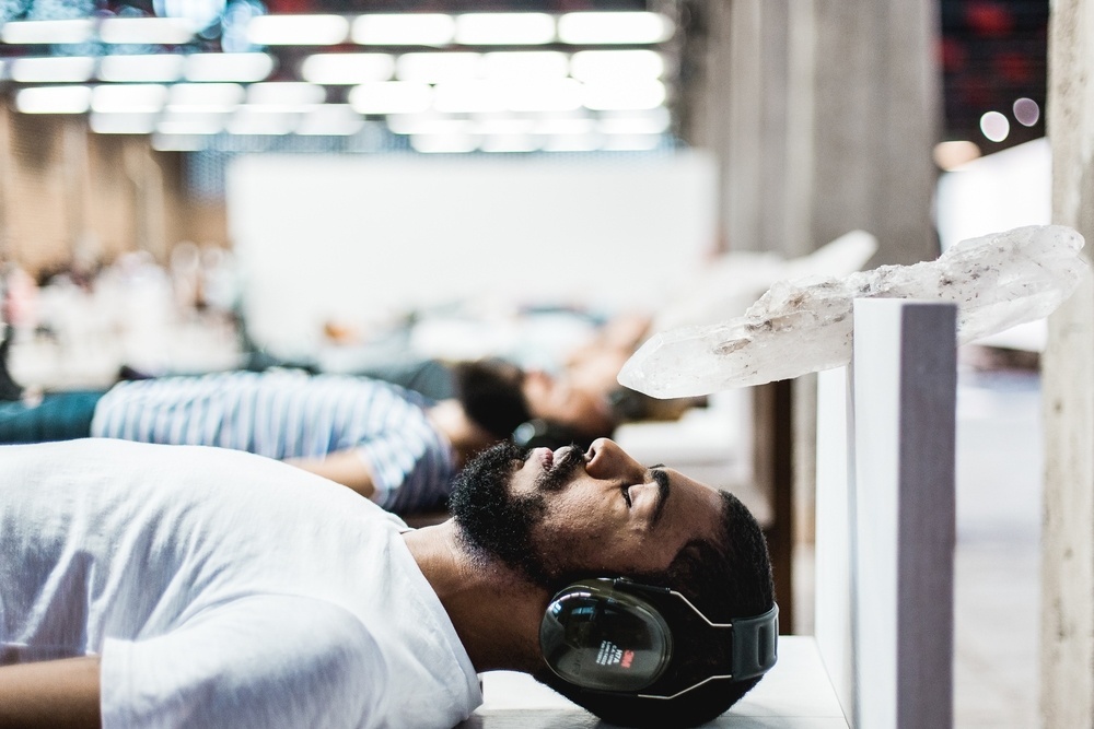 09.mar.2015 - Jornalistas participam de aula com Marina Abramovic no Sesc Pompeia, em São Paulo - Divulgação