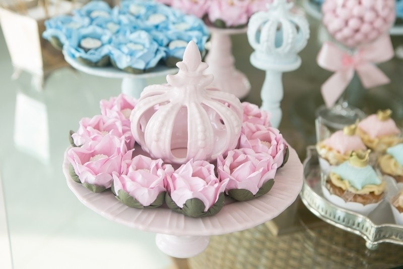 álbum com decoração do chá de bebê da Daniela Albuquerque | Entre os doces servidos no chá de bebê de Daniela Albuquerque, estavam casadinhos de limão siciliano com doce de leite - Daniela Margotto/Divulgação