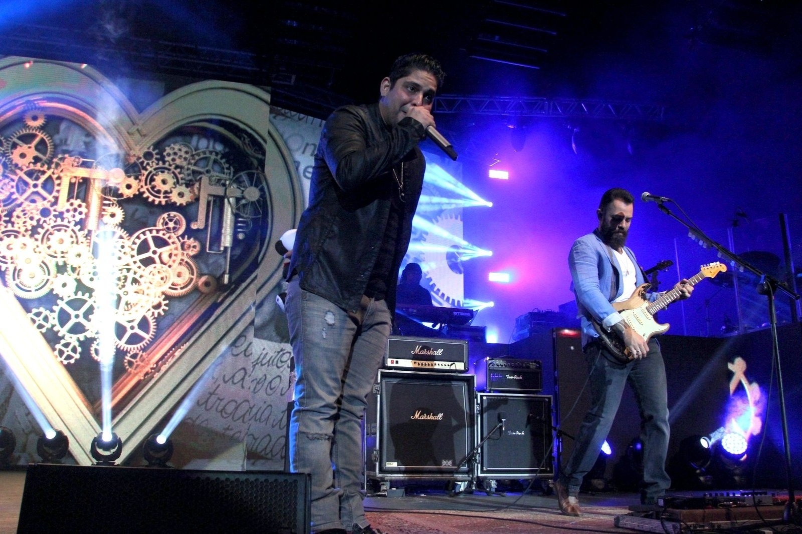 12.mar.2015 - A dupla Jorge & Mateus lança seu álbum "Os Anjos Cantam", no Citibank Hall, na Barra da Tijuca, zona oeste do Rio de Janeiro, nesta quinta-feira - Marcello Sá Barretto/AgNews