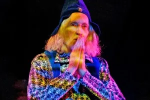 Lenda do rock psicodélico, Daevid Allen, líder do Gong, morre aos