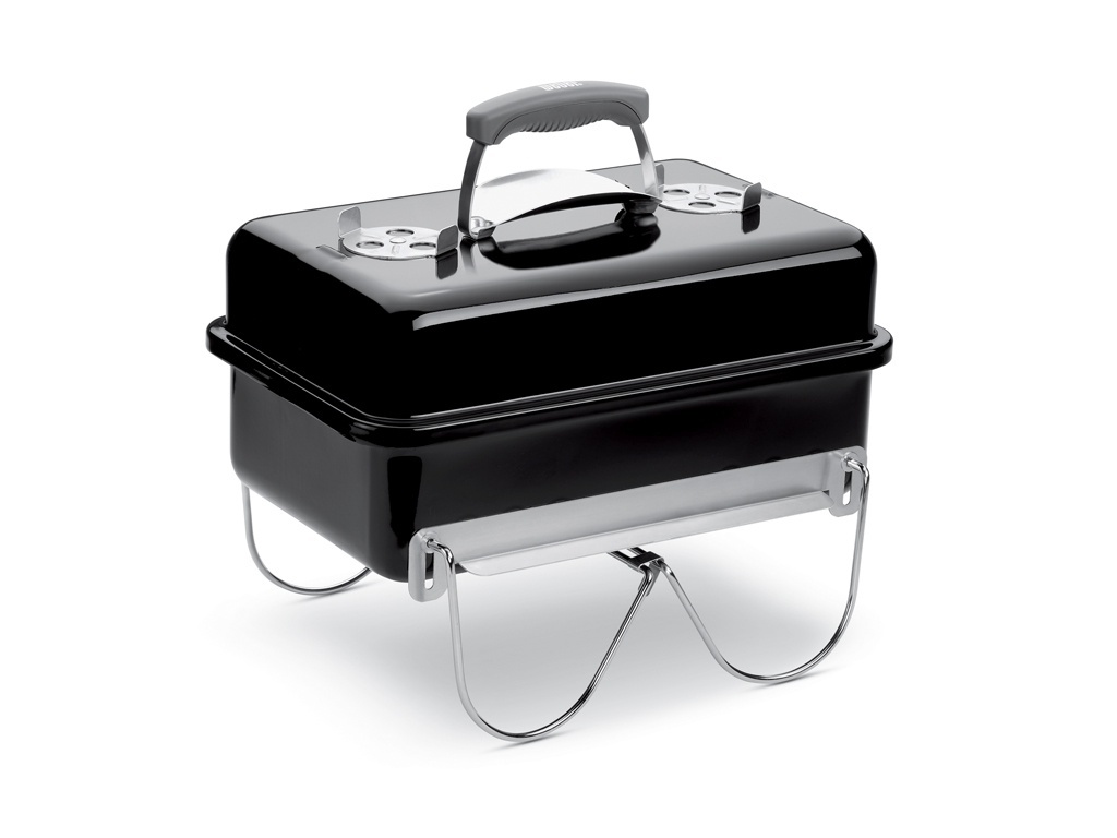 Churrasqueira compacta e fácil de transportar, Go Anywhere, produzida em aço esmaltado, com sistema de entrada e saída de ar de alumíni - Divulgação