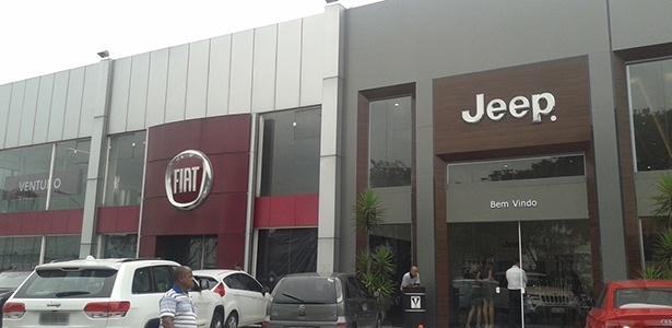 Lojas de Fiat e Jeep em São Paulo, separadas pelo "ambiente": Brasil é primeiro país do mundo a ter estrutura única para a marca de utilitários - e com visual premium. - Leonardo Felix/UOL