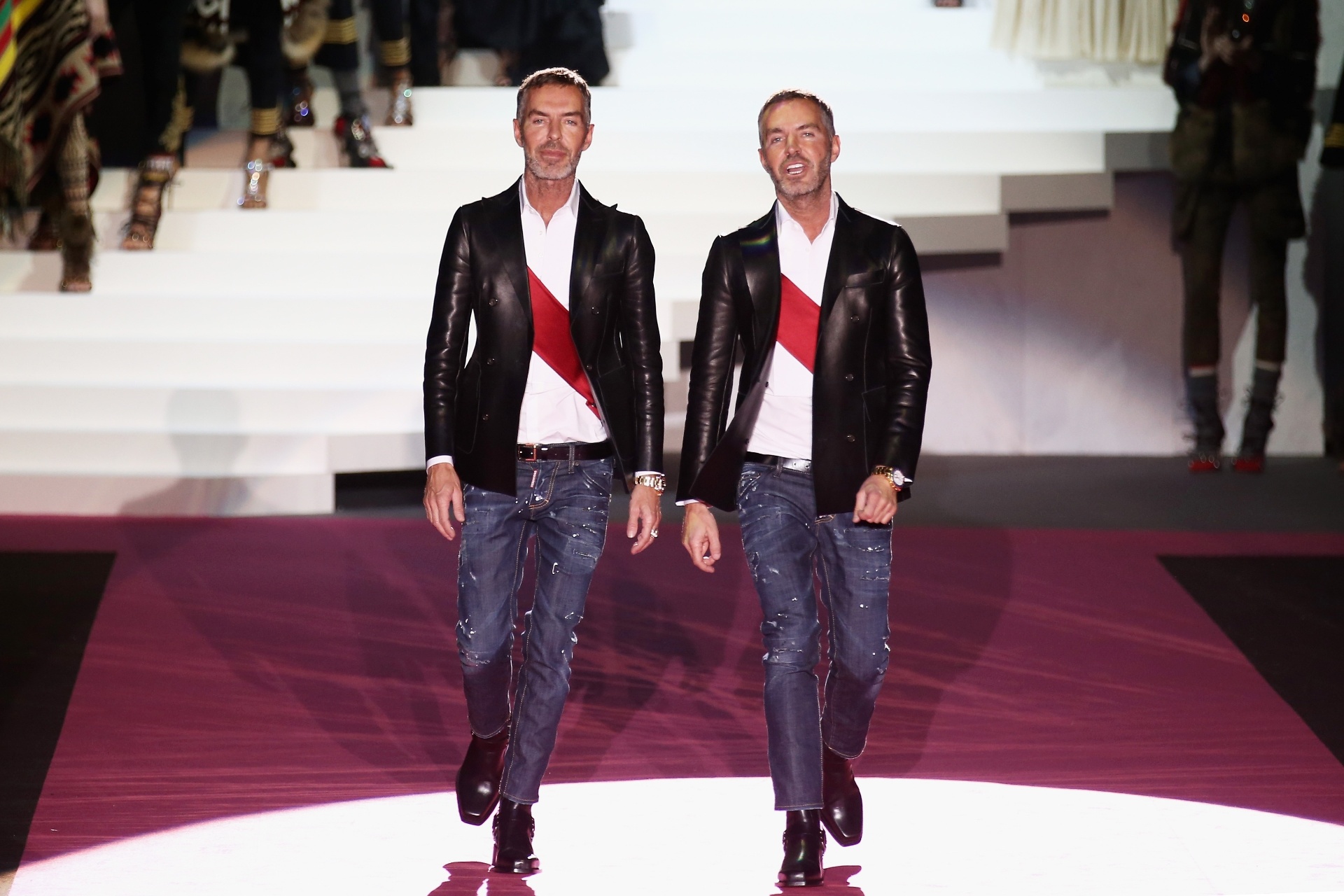 Inseparáveis: conheça o estilo das "duplinhas" do mundo da moda - Dean and Dan Caten - Getty Images