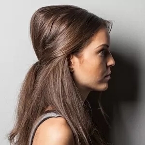 Fotos: Acessório bump it ajuda a dar altura para o penteado