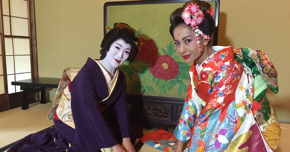 Sabrina Sato passa cinco dias no Japão e tem dia de gueixa