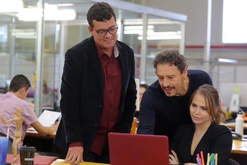 Cena de "Ponte Aérea" - Divulgação