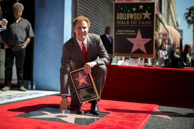 24.mar.2015 - Will Ferrell ganha estrela na Calçada da Fama de Hollywood, em Los Angeles