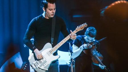 28.mar.2015 - Jack White fecha o primeiro dia de shows do Lollapalooza 2015 com show no palco Skol - Manuela Scarpa e Amauri Nehn/Photo Rio News