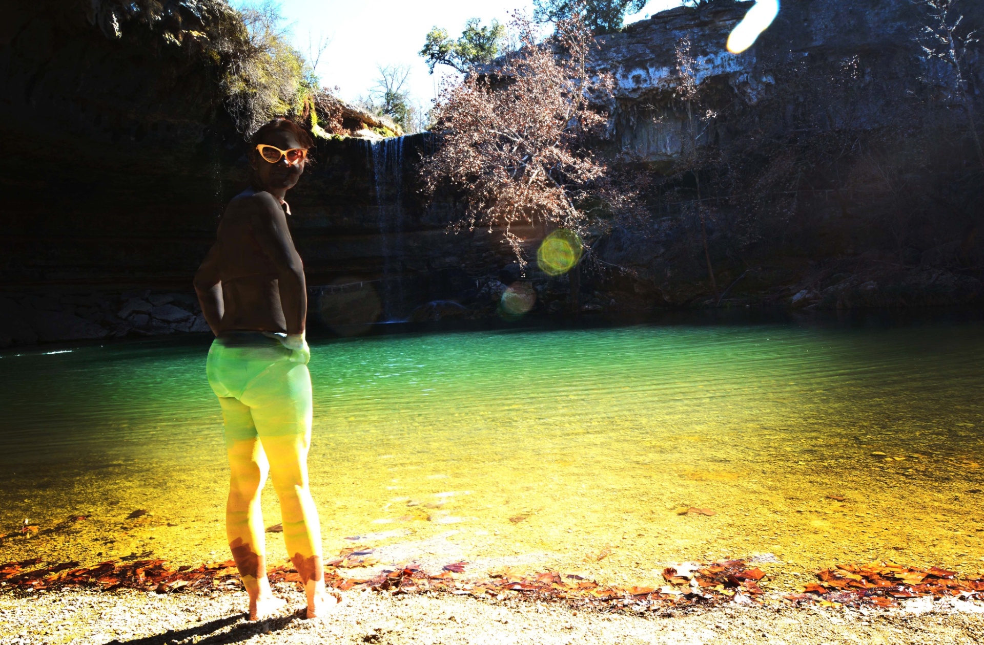 Artista Natalie Fletchers mistura pessoas às paisagens usando pintura corporal em seu projeto "100 Bodies Across America" - Caters News/The Grosby Group