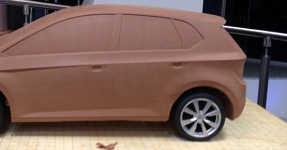 Protótipo de argila revela possíveis traços do Novo Gol - Carplace
