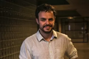 Adrilles marcou presença e foi considerado um dos favoritos para ganhar o "BBB15", mas foi o 10º eliminado do reality - Paulo Belote/Divulgação/TV Globo