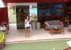 Em dia de final, Amanda olha para o céu e pede: "Me abençoa hoje" - Reprodução/TV Globo