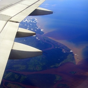 As águas que cercam a ilha de Bornéu, no Sudeste Asiático - Matt Kiefer/Creative Commons