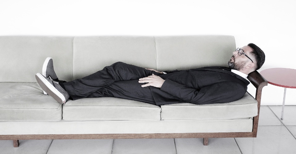Para Sebastian Mueller-Soppart, não é mais comum o diretor de criação ser encontrado dormindo no sofá como faz o personagem Don Drapper da série "Mad Men"
