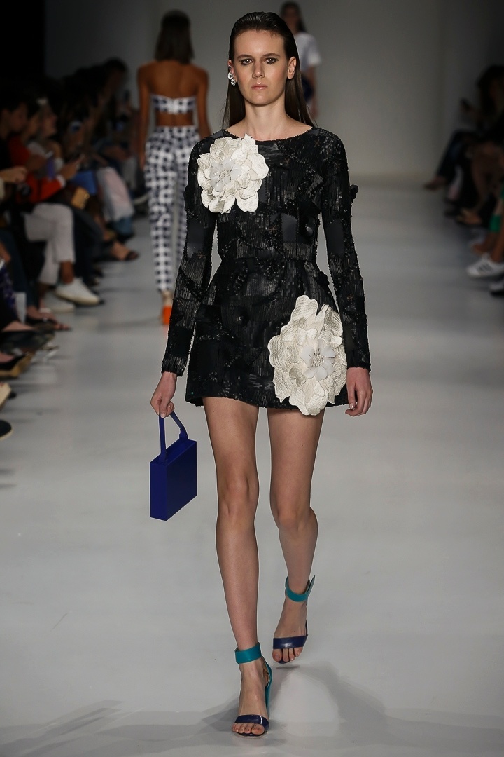 SPFW - Verão 2016 - Vestidos de festa - PatBo - 1 - Alexandre Schneider/UOL