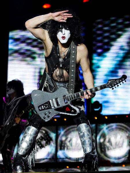 17.nov.2012 - Paul Stanley, guitarrista e vocalista do Kiss, durante show em São Paulo - Marcelo Justo/Folhapress