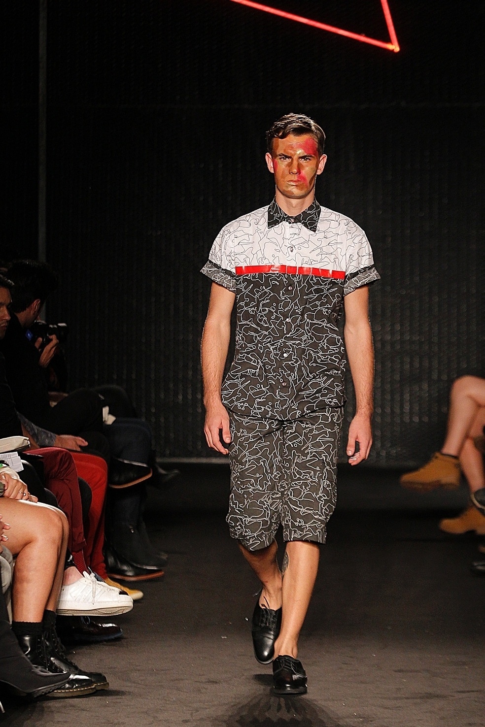 Casa de Criadores - Verão 2016 - Hangar 33 - 1 - Reinaldo Canato/UOL