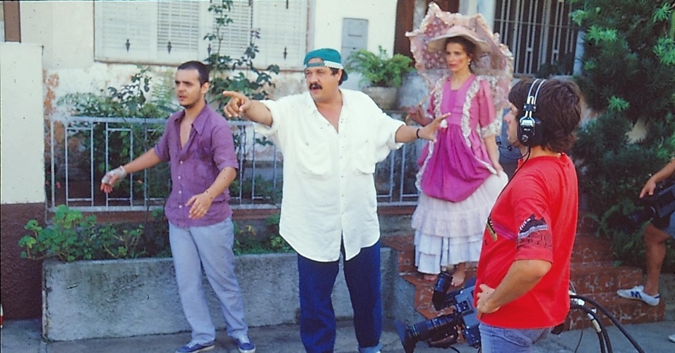 Roberto Talma dirigiu a minissérie "Sampa" (1989), que tinha no elenco Cássio Gabus Mendes e Bárbara Thiré