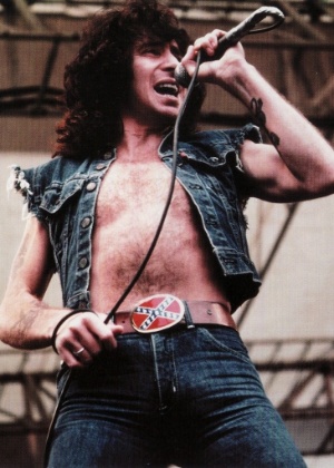 Bon Scott, ex-vocalista do AC/DC, morto em 1980 - Reprodução