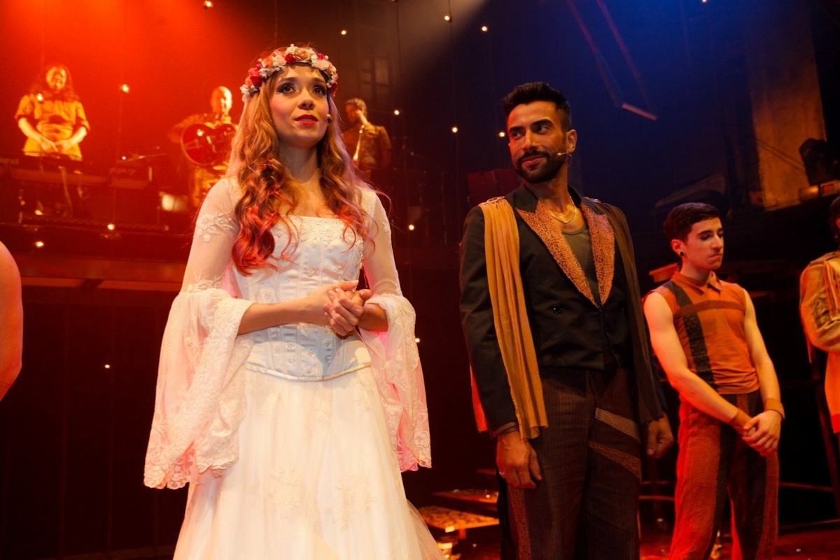 25.abr.2015 - "Lisbela e o Prisioneiro - O Musical" é estrelado por Ligia Paula Machado, Luiz Araújo e Beto Marden - Marcos Ribas/Photo Rio News