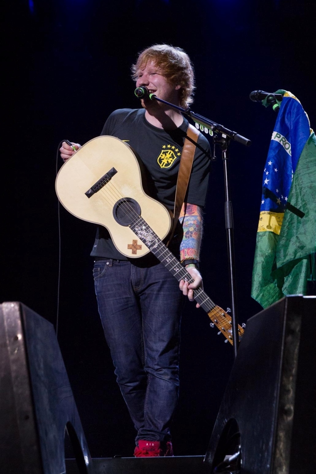 28.abr.2015 -  O cantor britânico Ed Sheeran abriu sua turnê brasileira nesta terça-feira (28) no Espaço das Américas, em São Paulo - Marcelo Brammer/AgNews