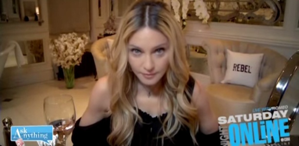 Madonna, durante o chat em vídeo do programa "Romeo"s Saturday Night Online" - Reprodução