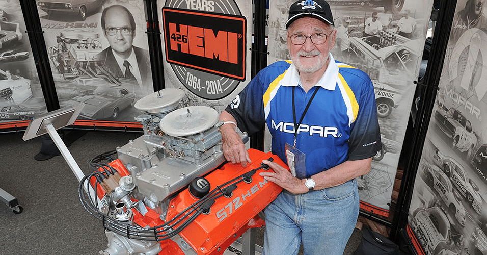 Tom Hoover, criador do motor Chrysler Hemi, em julho de 2014