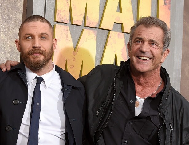 7.mai. 2015 - Mel Gibson e Tom Hardy em première em Los Angeles, nos Estados Unidos