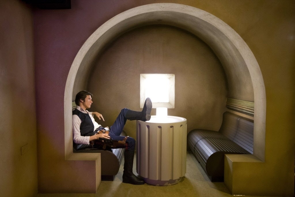 12.mai.2015 - Exposição da série "Star Wars" no museu de cera Madame Tussauds, em Londres - Justin Tallis/AFP Photo