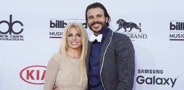 Britney Spears e Charlie Ebersol no Billboard Music Awards 2015 em maio deste ano