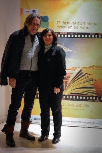José de Abreu com Katia Adler, presidente do Festival de Cinema Brasileiro de Paris