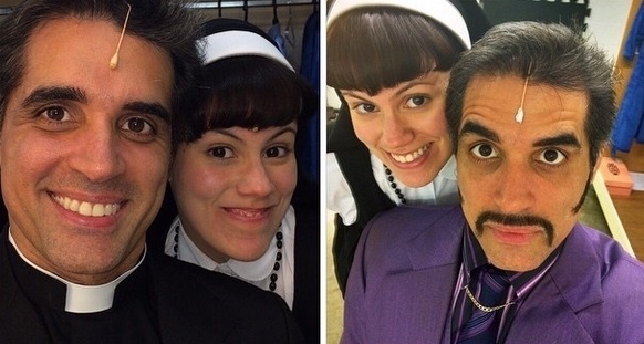 A atriz e cantora Ana Luiza Ferreira ao lado do ator Fred Silveira, que interpreta o Monsenhor (foto da esq.) no musical "Mudança de Hábito" e, esporadicamente, também substitui o ator César Mello (que está na peça e na novela "Babilônia" ao mesmo tempo) como o personagem Curtis Jackson (dir.), namorado da protagonista - Divulgação/Instagram