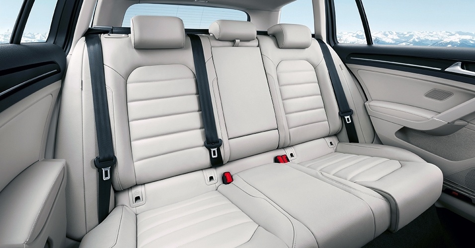 Volkswagen Golf Variant 2015 - Divulgação