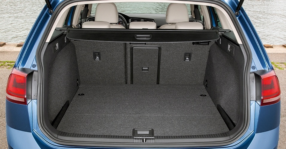Volkswagen Golf Variant 2015 - Divulgação
