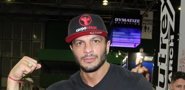 Alex Palarea / AgNews