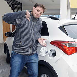 Felipe Trofini, administrador de São Paulo (SP), se queixa do alto consumo de combustível do Hyundai HB20X 1.6 - Murilo Góes/UOL - Murilo Góes/UOL