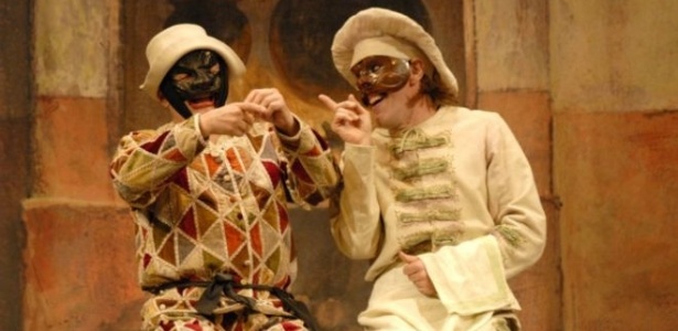 Soleri (à esq) interpreta "Arlequim" e diz não se cansar de fazer o mesmo papel  - Diego Ciminaghi - Diego Ciminaghi