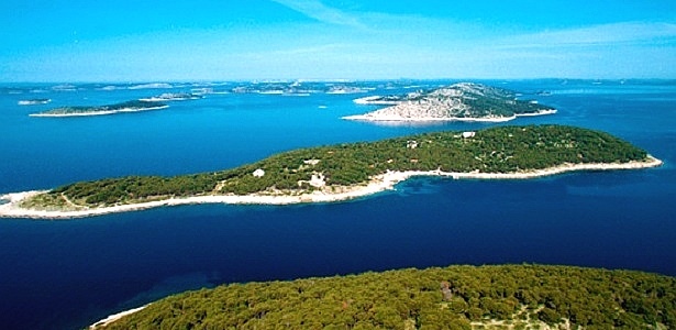A paradisíaca ilha de Obonjan, na Croácia, adquirida para ser sede de um novo festival - Reprodução