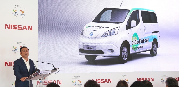 Chefão da Renault-Nissan apresenta a van e-NV200 em cerimônia no Rio - Divulgação