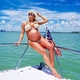 Grávida de oito meses, Karina Bacchi faz passeio de lancha nos Estados Unidos - Reprodução/InstagramKarinaBacchi